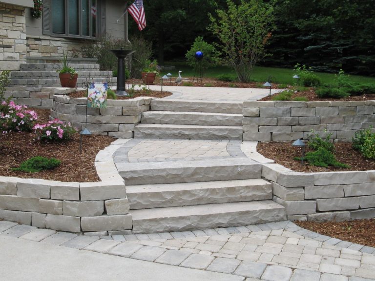 Lannon Natural Top Rockface Steps - Monacelli Stone Company